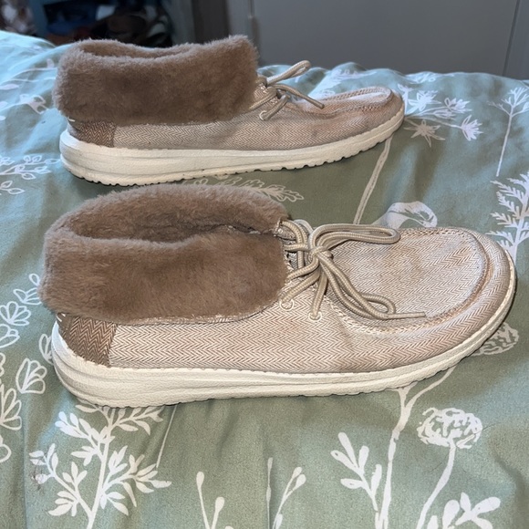 Hey dude shoes- tan - Picture 4 of 5